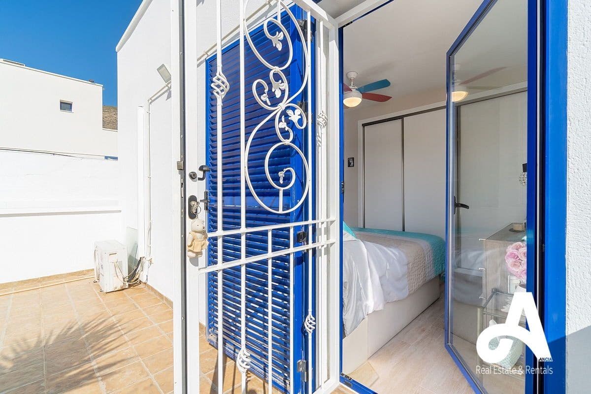 3 bedroom Villa for sale in Fortuna with pool garage - € 314,000 (Ref: 9824739)