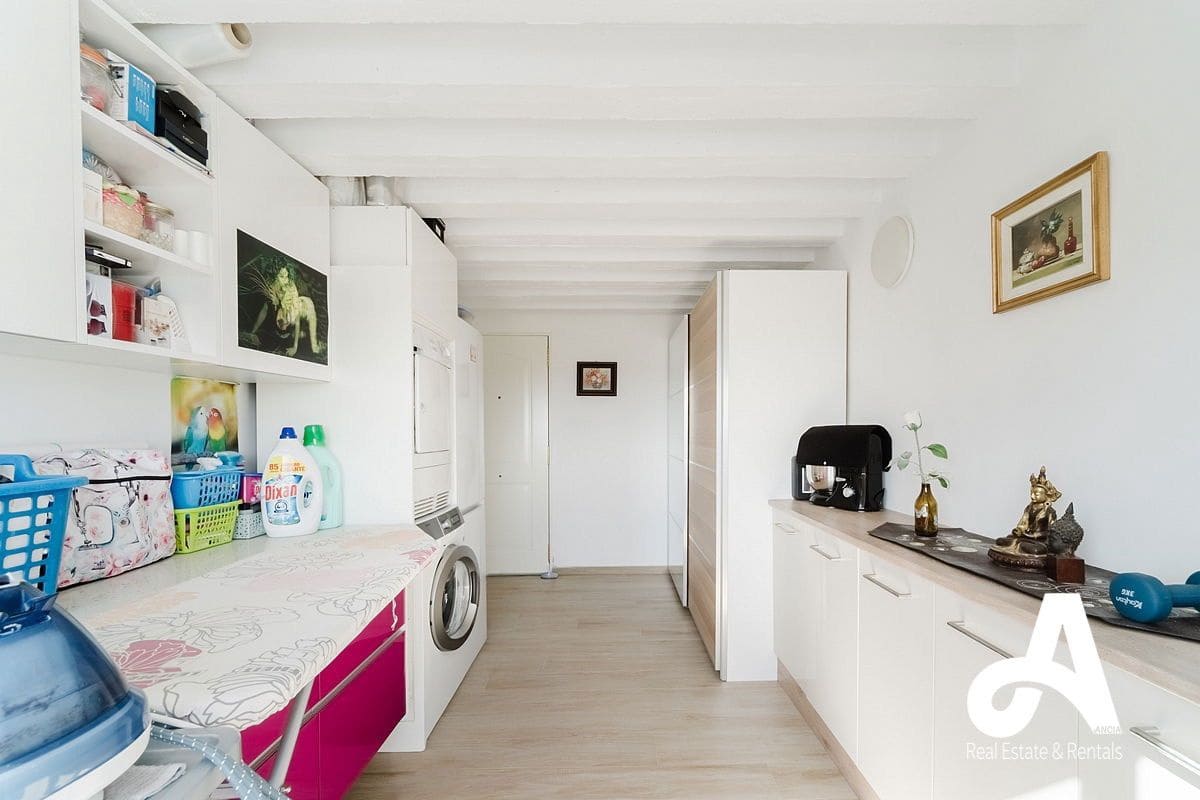 3 bedroom Villa for sale in Fortuna with pool garage - € 314,000 (Ref: 9824739)