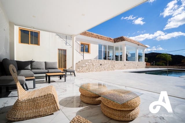 5 soveværelse Villa til salg i Fortuna med swimmingpool garage - € 419.000 (Ref: 9824740)