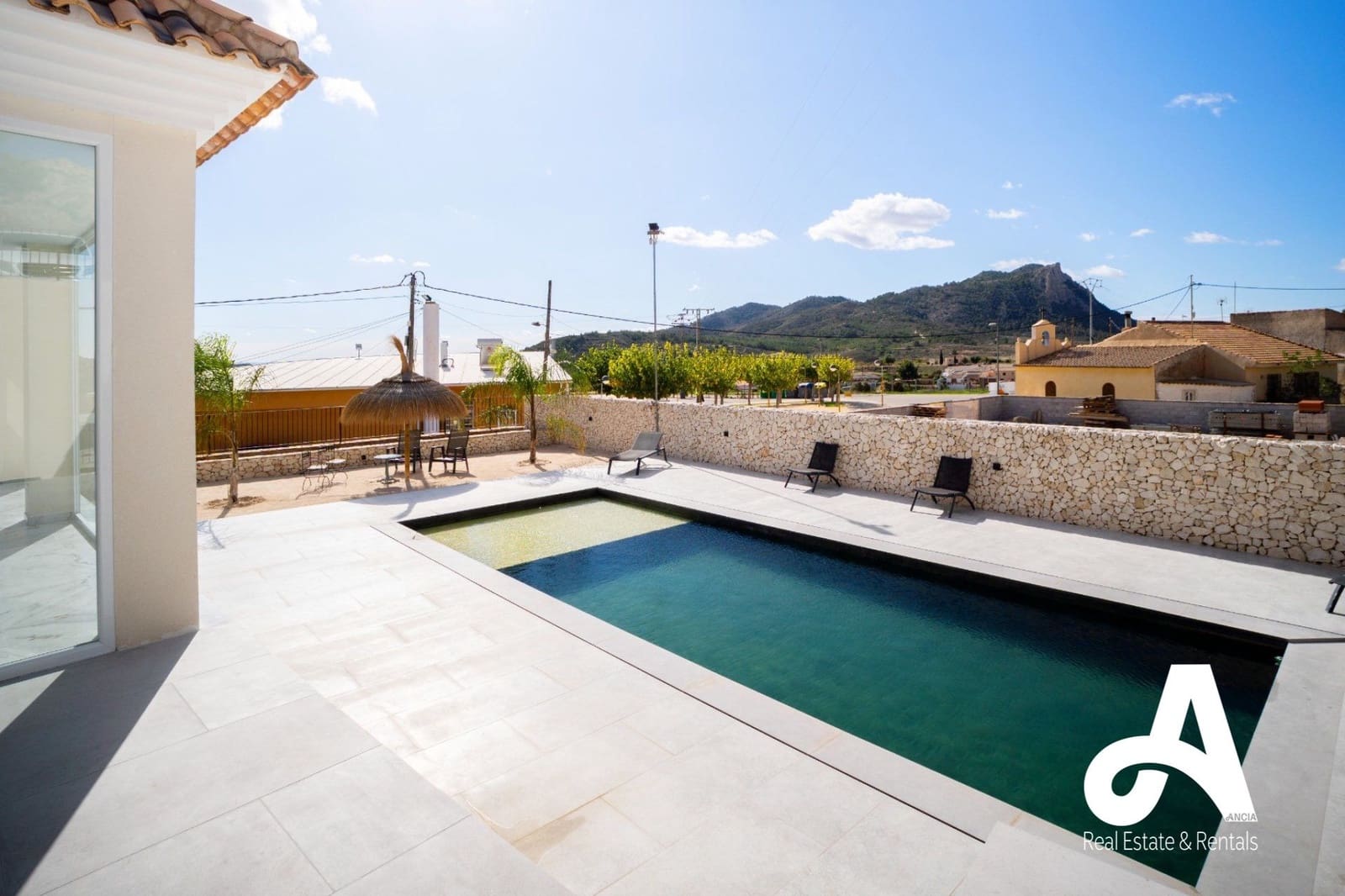 5 soveværelse Villa til salg i Fortuna med swimmingpool garage - € 419.000 (Ref: 9824740)