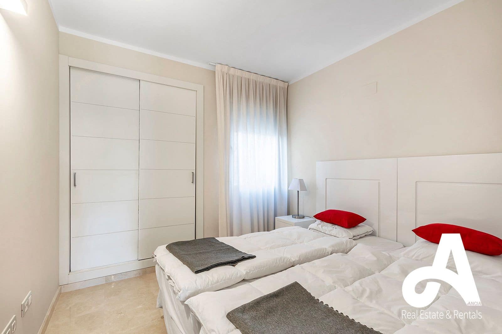 2 camera da letto Appartamento in vendita in Las Colinas Golf con piscina garage - 235.000 € (Rif: 9898905)