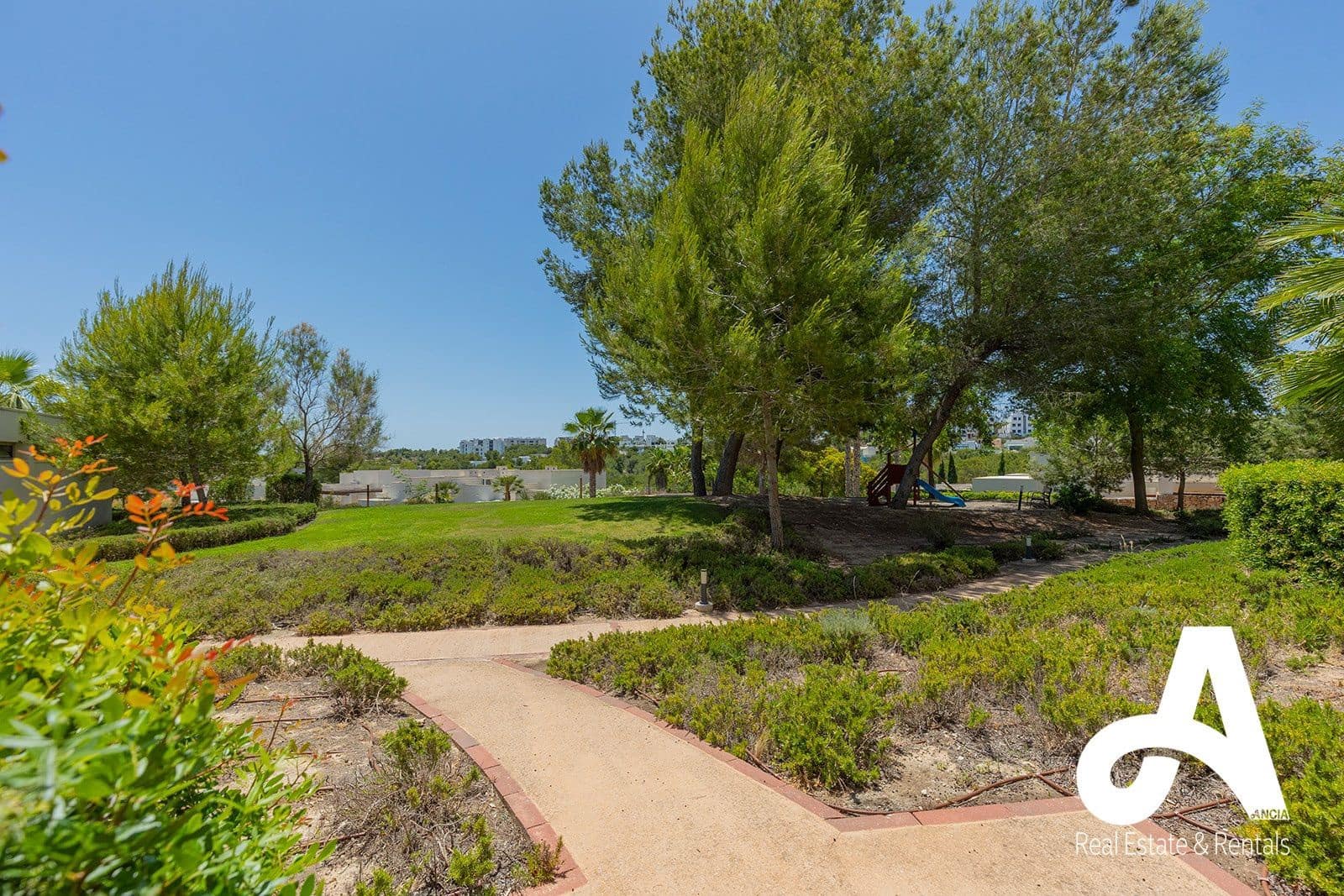 2 camera da letto Appartamento in vendita in Las Colinas Golf con piscina garage - 235.000 € (Rif: 9898905)