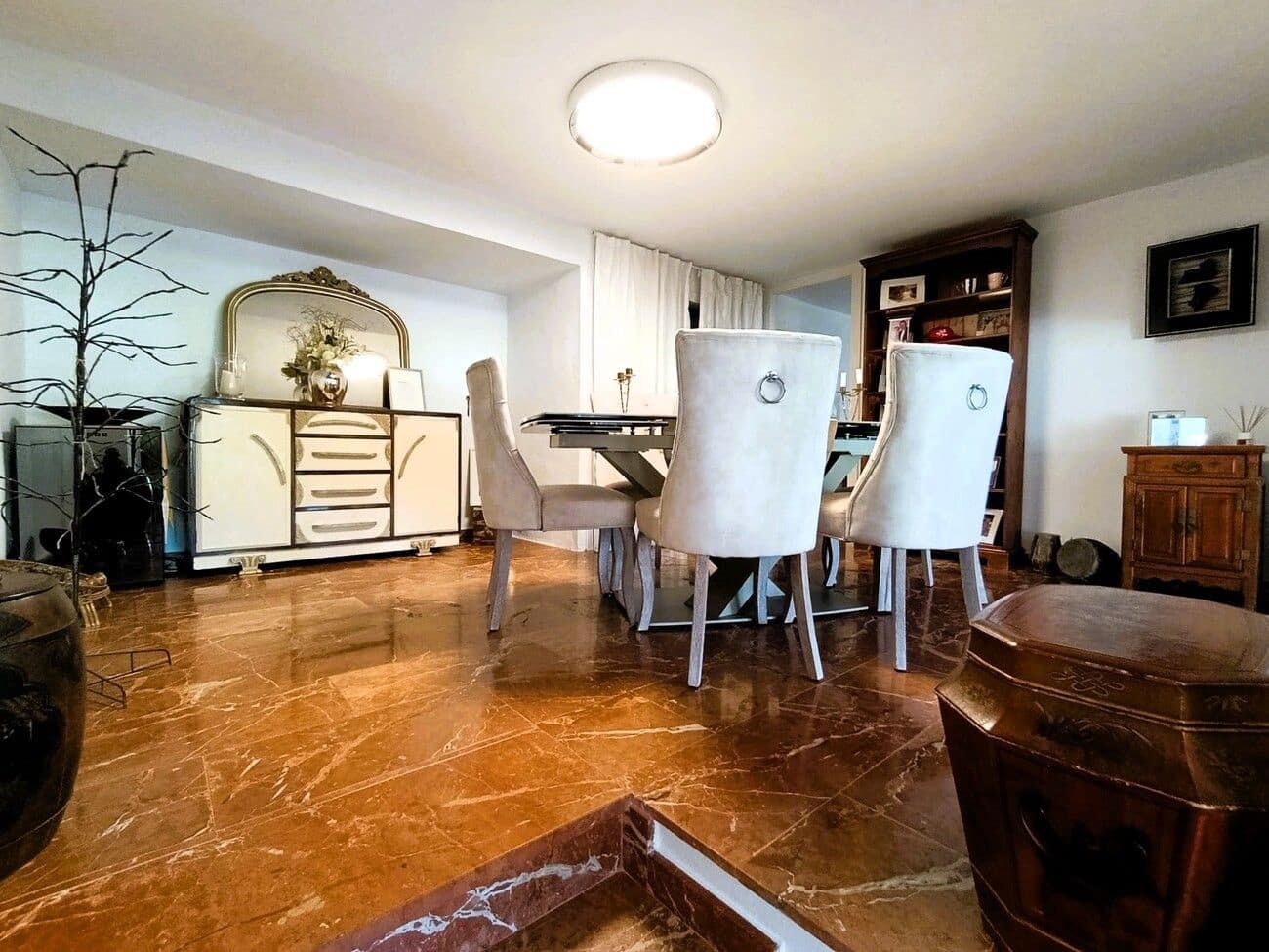 3 Zimmer Apartment zu verkaufen in Orihuela mit Garage - 270.000 € (Ref: 9906830)