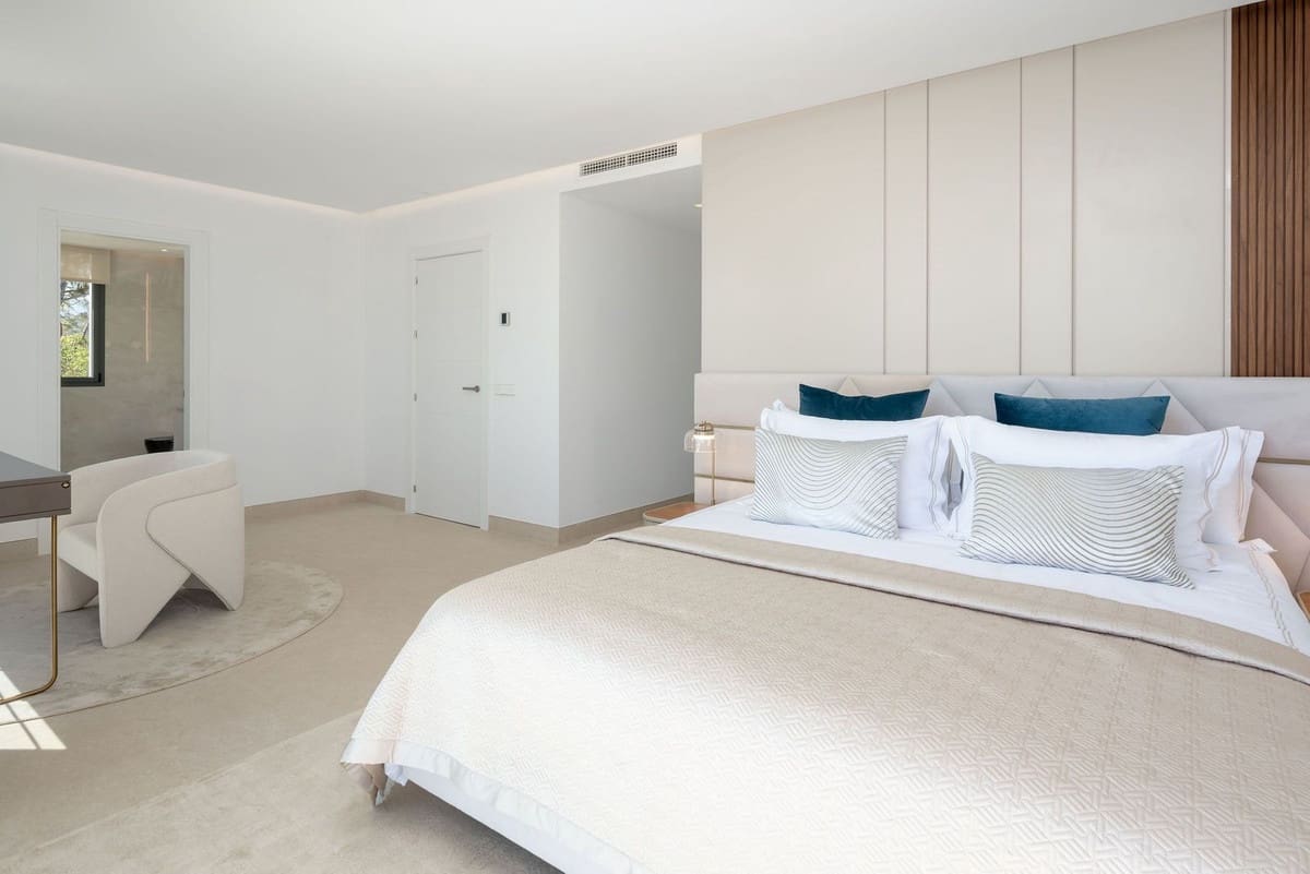 5 quarto Moradia para venda em Marbella com piscina garagem - 4 400 000 € (Ref: 10008780)