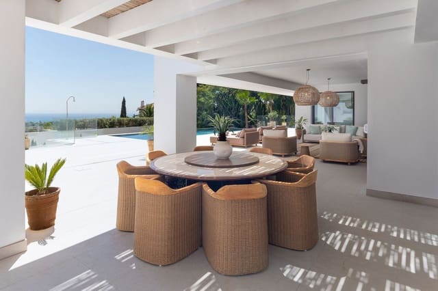 5 bedroom Villa for sale in Marbella with pool garage - € 4,400,000 (Ref: 10008780)