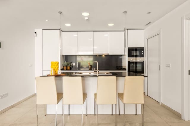 3 bedroom Apartment for sale in Benahavís with pool garage - € 799,000 (Ref: 10011148)