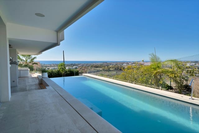 5 soveværelse Villa til salg i Nueva Andalucia, Marbella med swimmingpool garage - € 3.990.000 (Ref: 10011150)