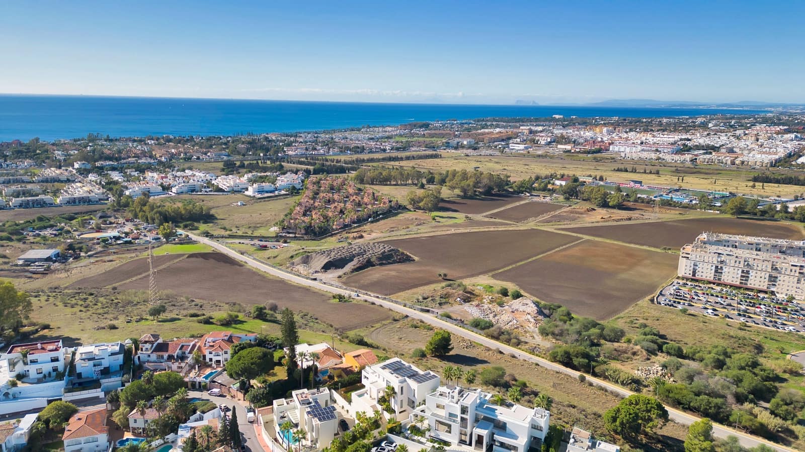 5 soveværelse Villa til salg i Nueva Andalucia med swimmingpool garage - € 3.990.000 (Ref: 10011150)