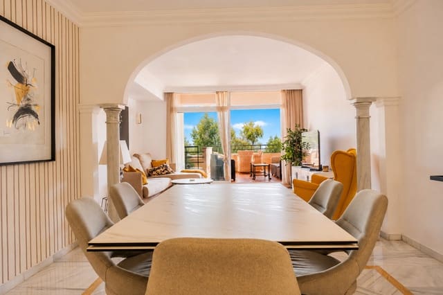 2 bedroom Apartment for sale in Los Naranjos, Marbella with pool garage - € 580,000 (Ref: 10015242)