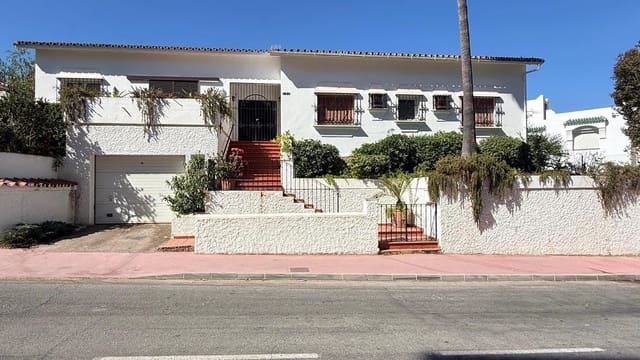 3 sypialnia Willa na sprzedaż w Nueva Andalucia, Marbella z garażem - 750 000 € (Ref: 10020390)