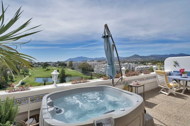 2 bedroom Penthouse for sale in Guadalmina Alta, Marbella with garage - € 565,000 (Ref: 10020393)