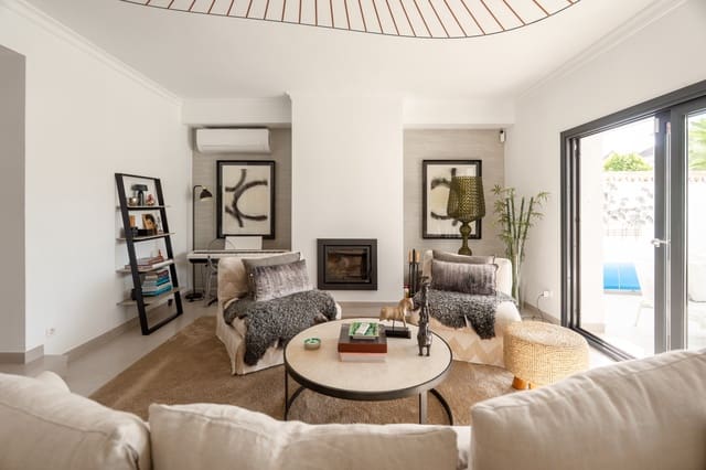 5 bedroom Villa for sale in Marbella with pool garage - € 3,350,000 (Ref: 10025362)