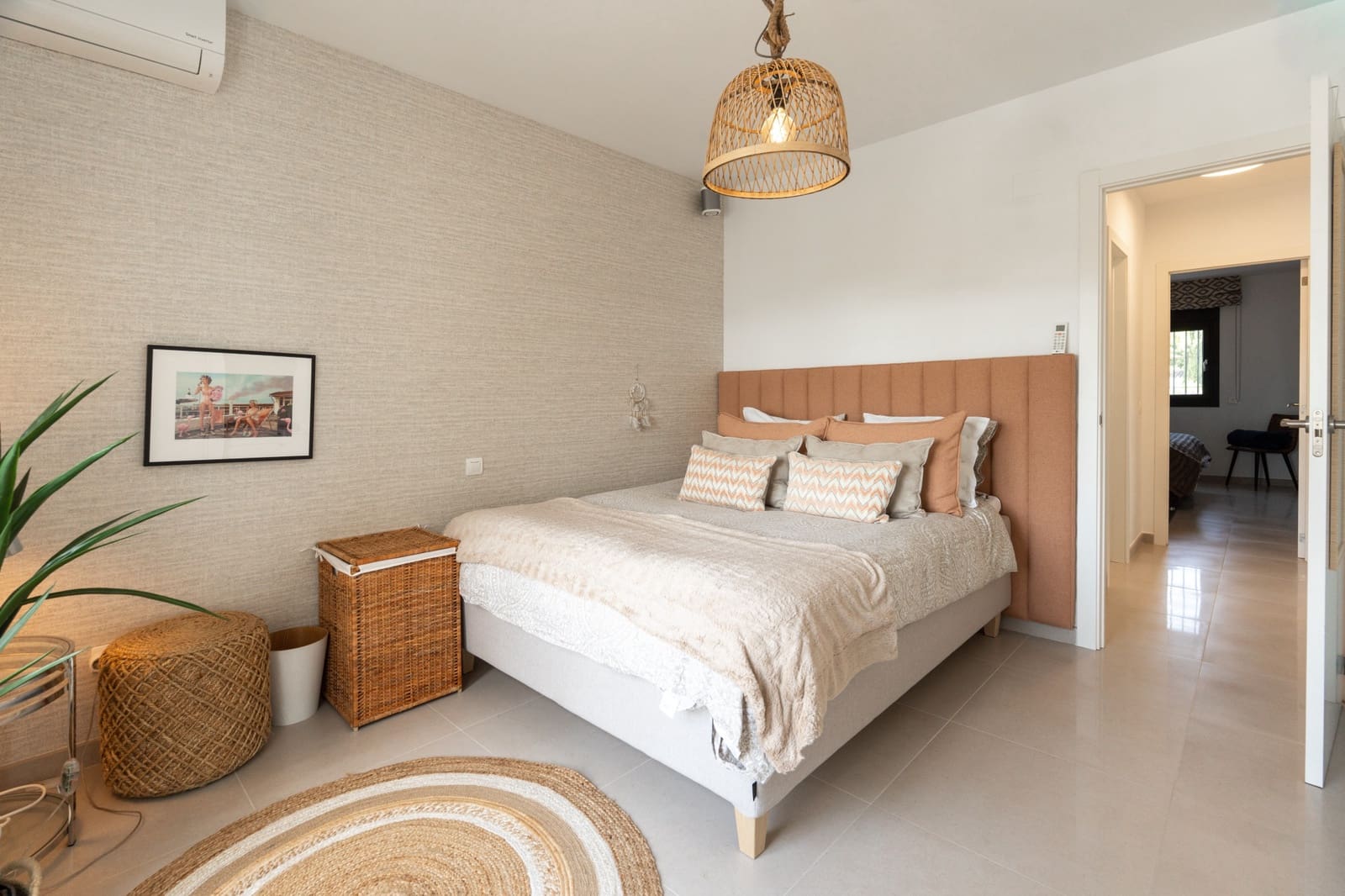 5 bedroom Villa for sale in Marbella with pool garage - € 3,350,000 (Ref: 10025362)