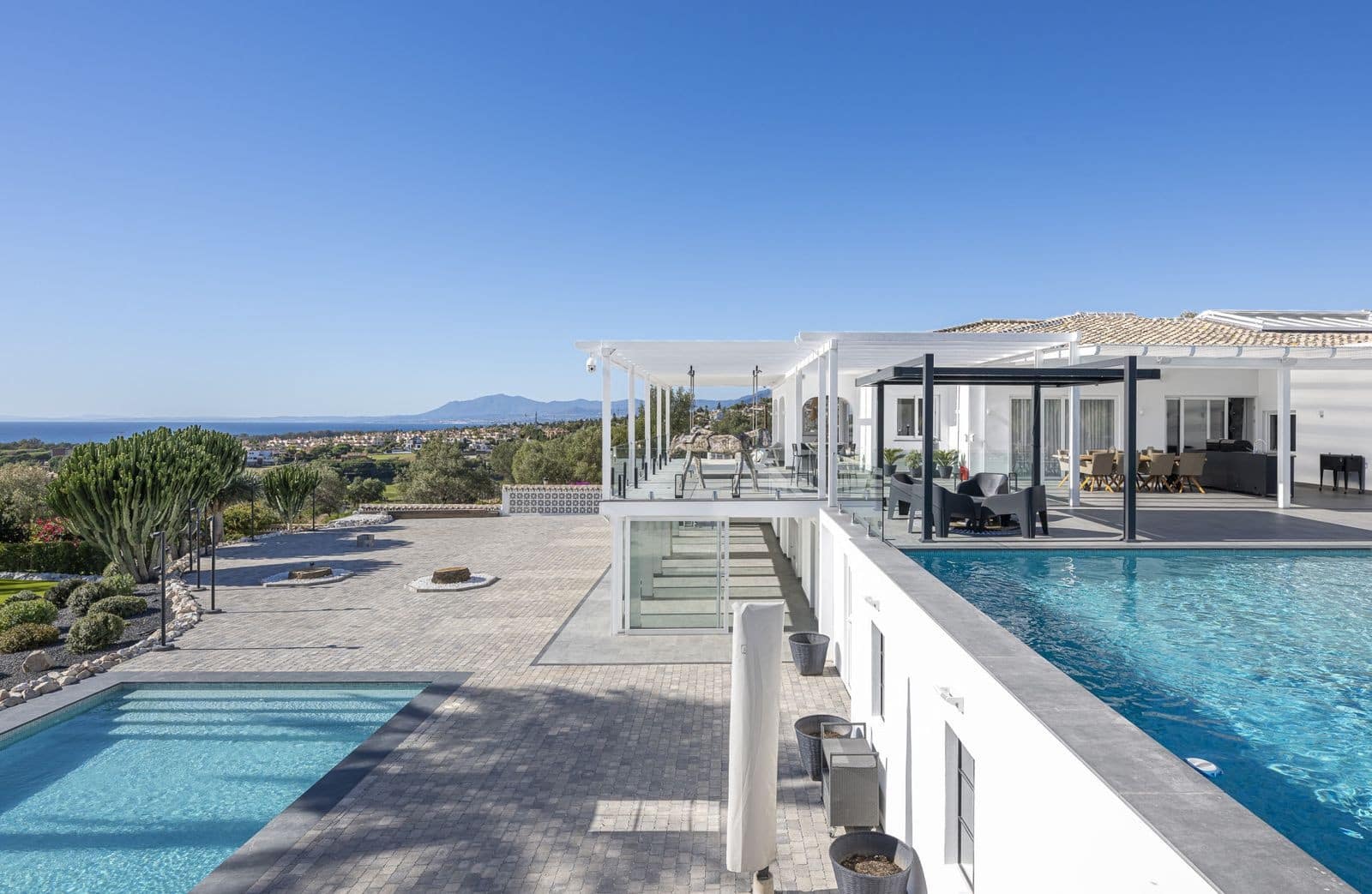 7 bedroom Villa for sale in Marbella with pool garage - € 4,200,000 (Ref: 10025364)