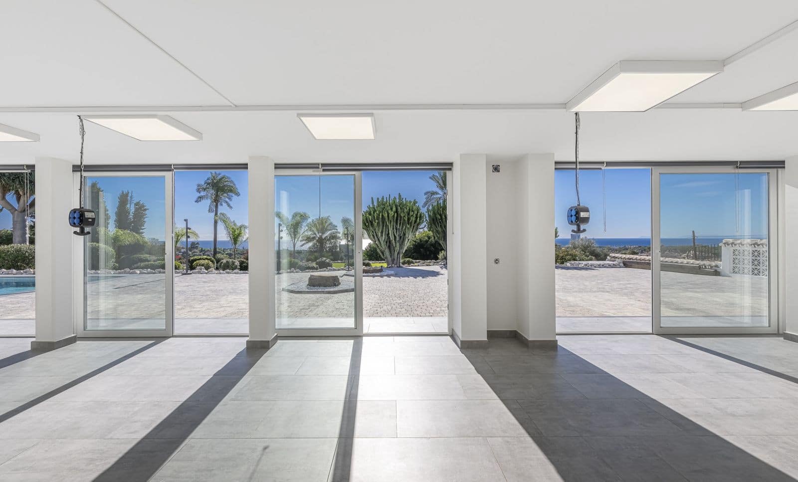 7 bedroom Villa for sale in Marbella with pool garage - € 4,200,000 (Ref: 10025364)