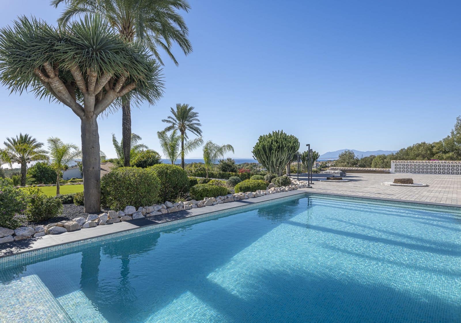 7 bedroom Villa for sale in Marbella with pool garage - € 4,200,000 (Ref: 10025364)