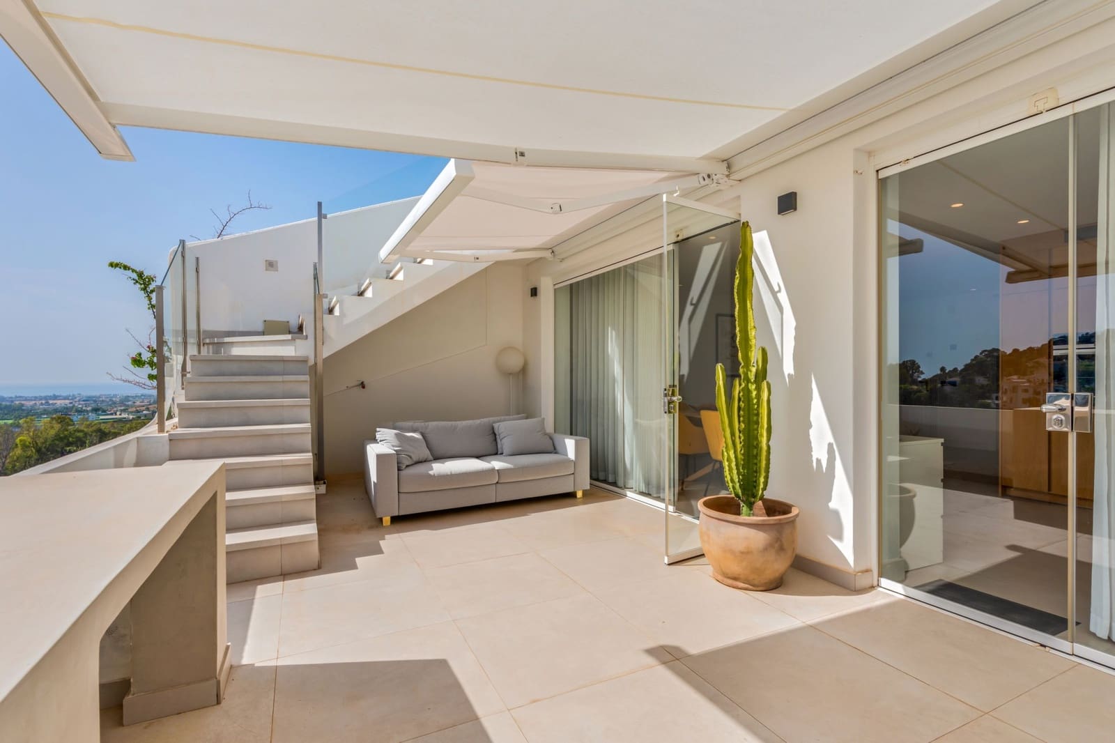 2 sovrum Takvåning till salu i La Quinta med pool garage - 885 000 € (Ref: 10030216)