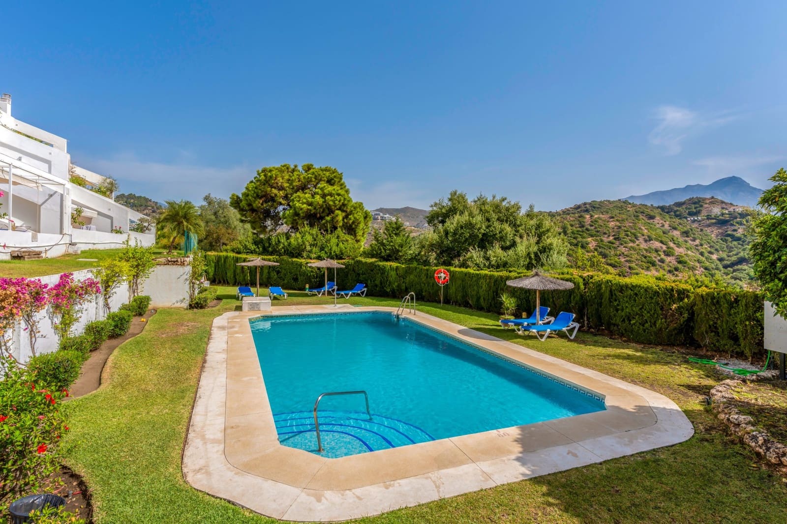 2 sovrum Takvåning till salu i La Quinta med pool garage - 885 000 € (Ref: 10030216)
