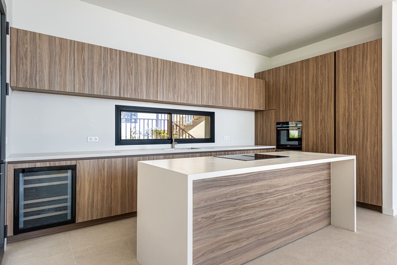 3 Zimmer Villa zu verkaufen in Benahavis mit Pool Garage - 2.350.000 € (Ref: 10031657)