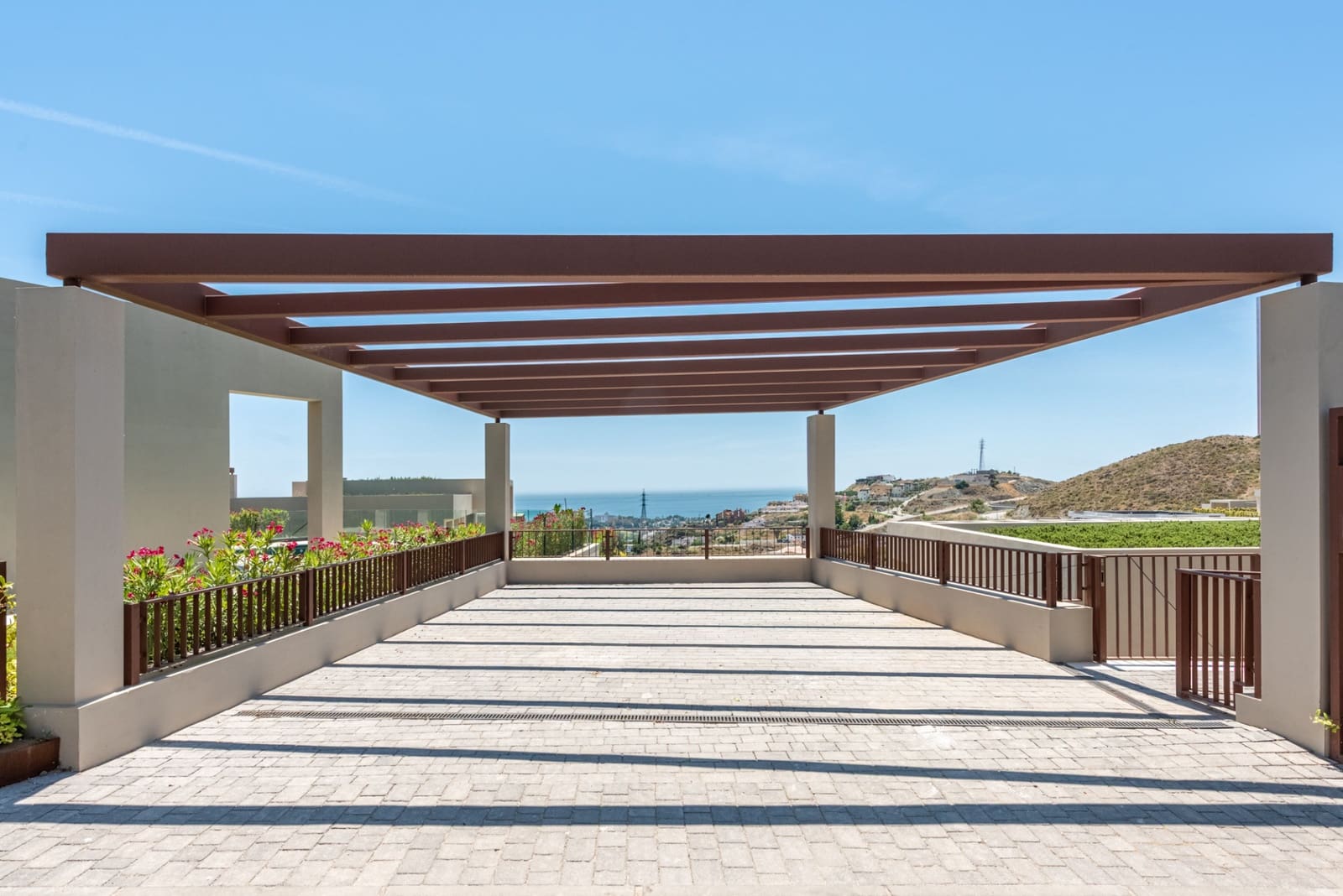 3 Zimmer Villa zu verkaufen in Benahavis mit Pool Garage - 2.350.000 € (Ref: 10031657)
