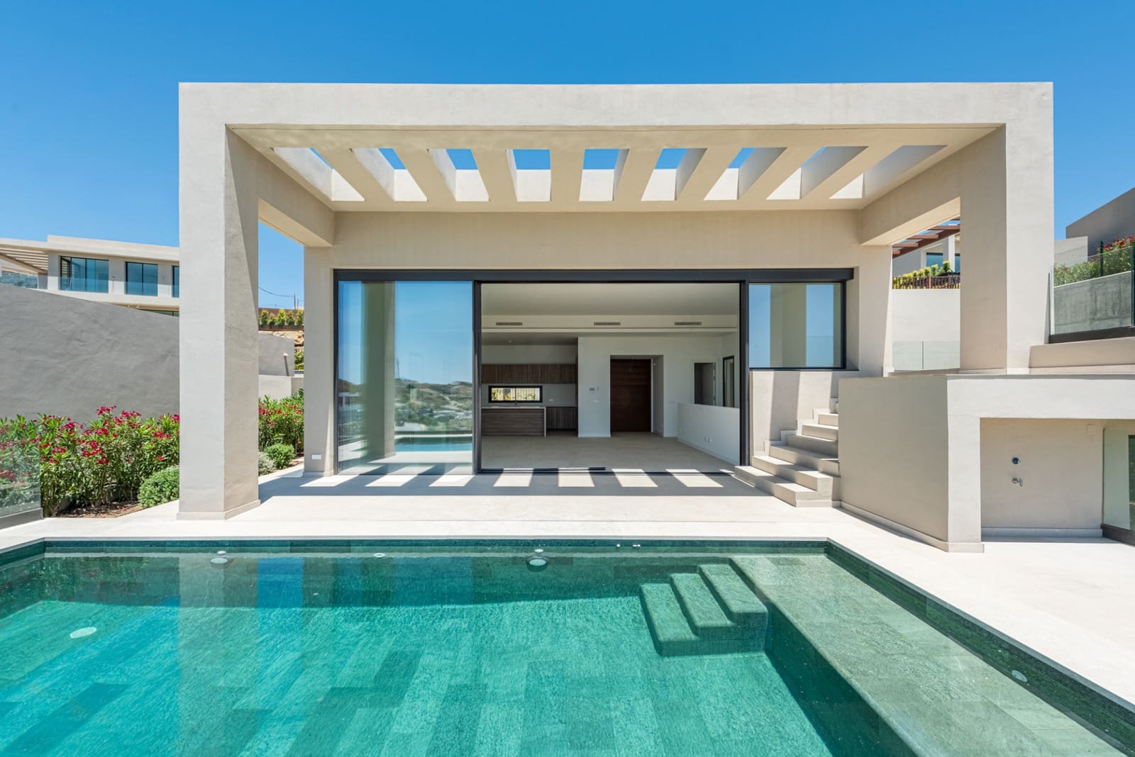 3 Zimmer Villa zu verkaufen in Benahavis mit Pool Garage - 2.350.000 € (Ref: 10031657)