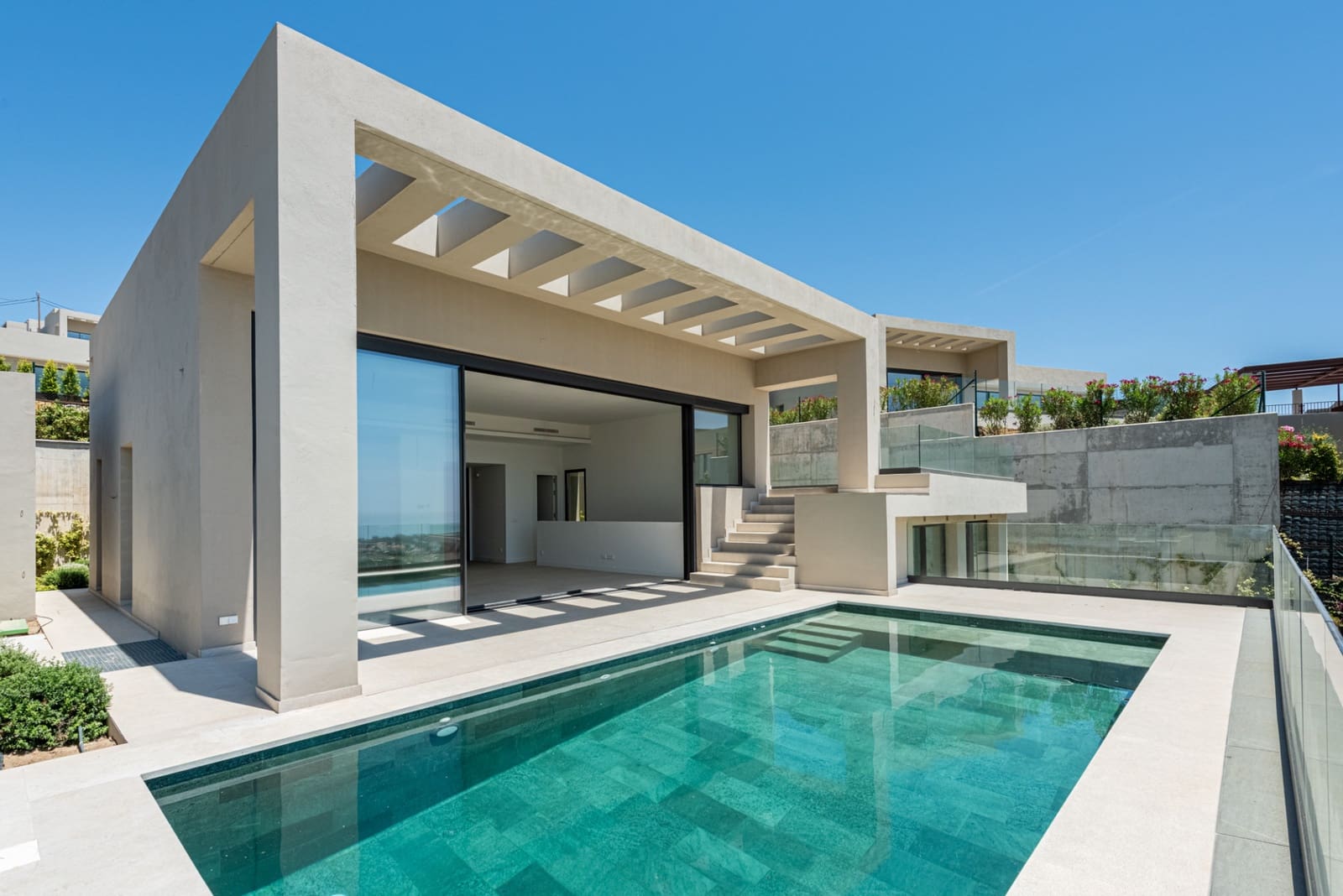 3 Zimmer Villa zu verkaufen in Benahavis mit Pool Garage - 2.350.000 € (Ref: 10031657)