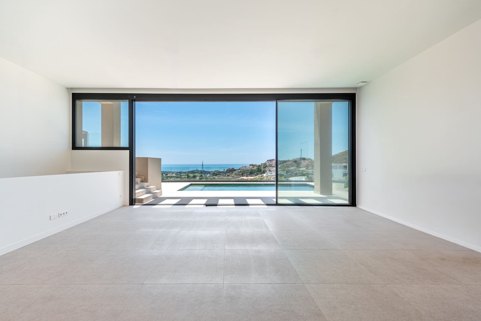 3 Zimmer Villa zu verkaufen in Benahavis mit Pool Garage - 2.350.000 € (Ref: 10031657)