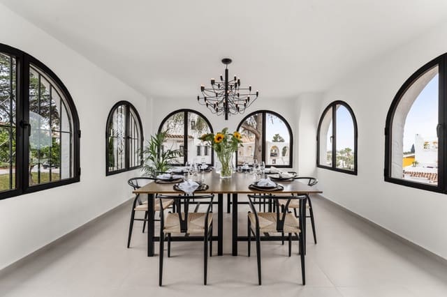 Apartamento de 3 habitaciones en Marbella en venta con piscina - 1.190.000 € (Ref: 10031658)
