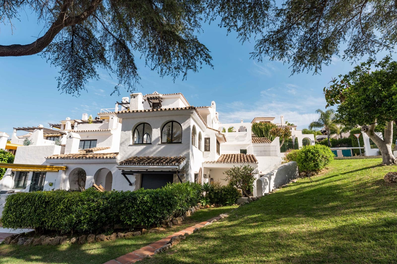 3 quarto Apartamento para venda em Marbella com piscina - 1 190 000 € (Ref: 10031658)