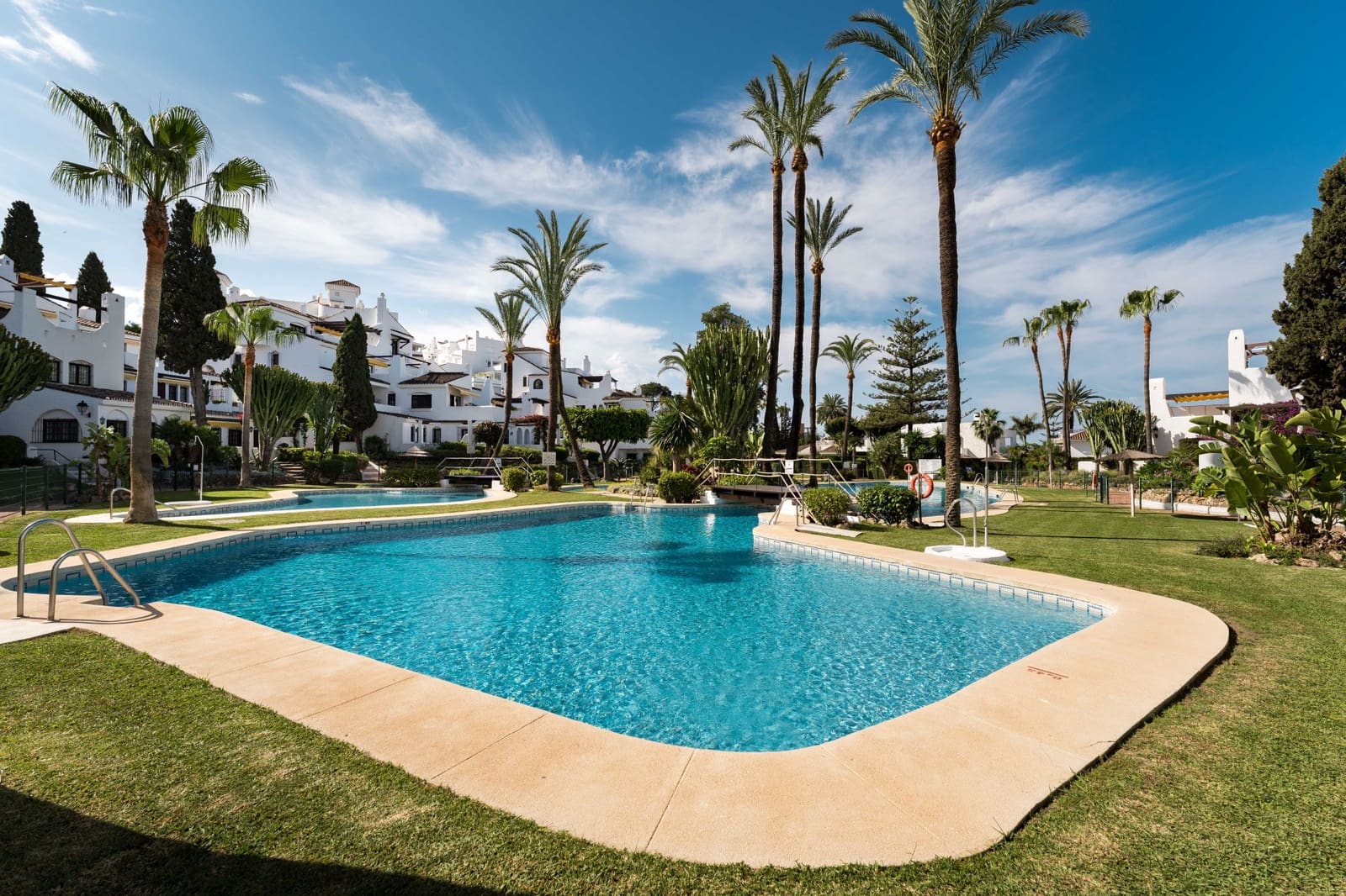 3 quarto Apartamento para venda em Marbella com piscina - 1 190 000 € (Ref: 10031658)
