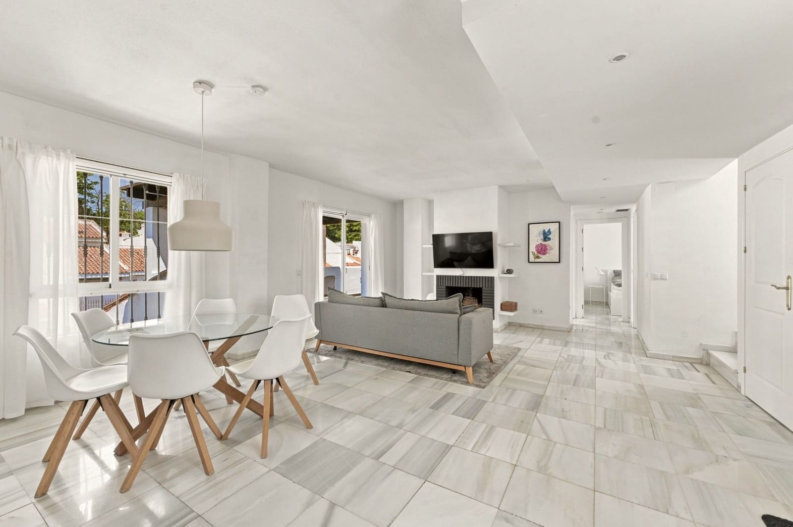 2 chambre Penthouse à vendre à Nueva Andalucia avec piscine garage - 530 000 € (Ref: 10031659)