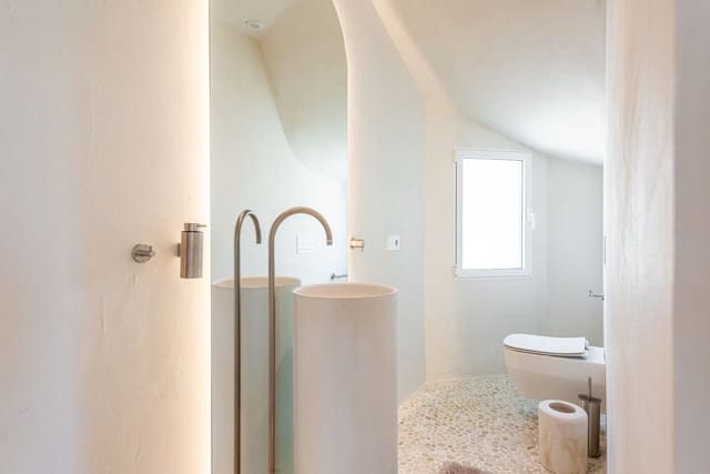 3 bedroom Penthouse for sale in Marbella with pool - € 2,595,000 (Ref: 10031660)