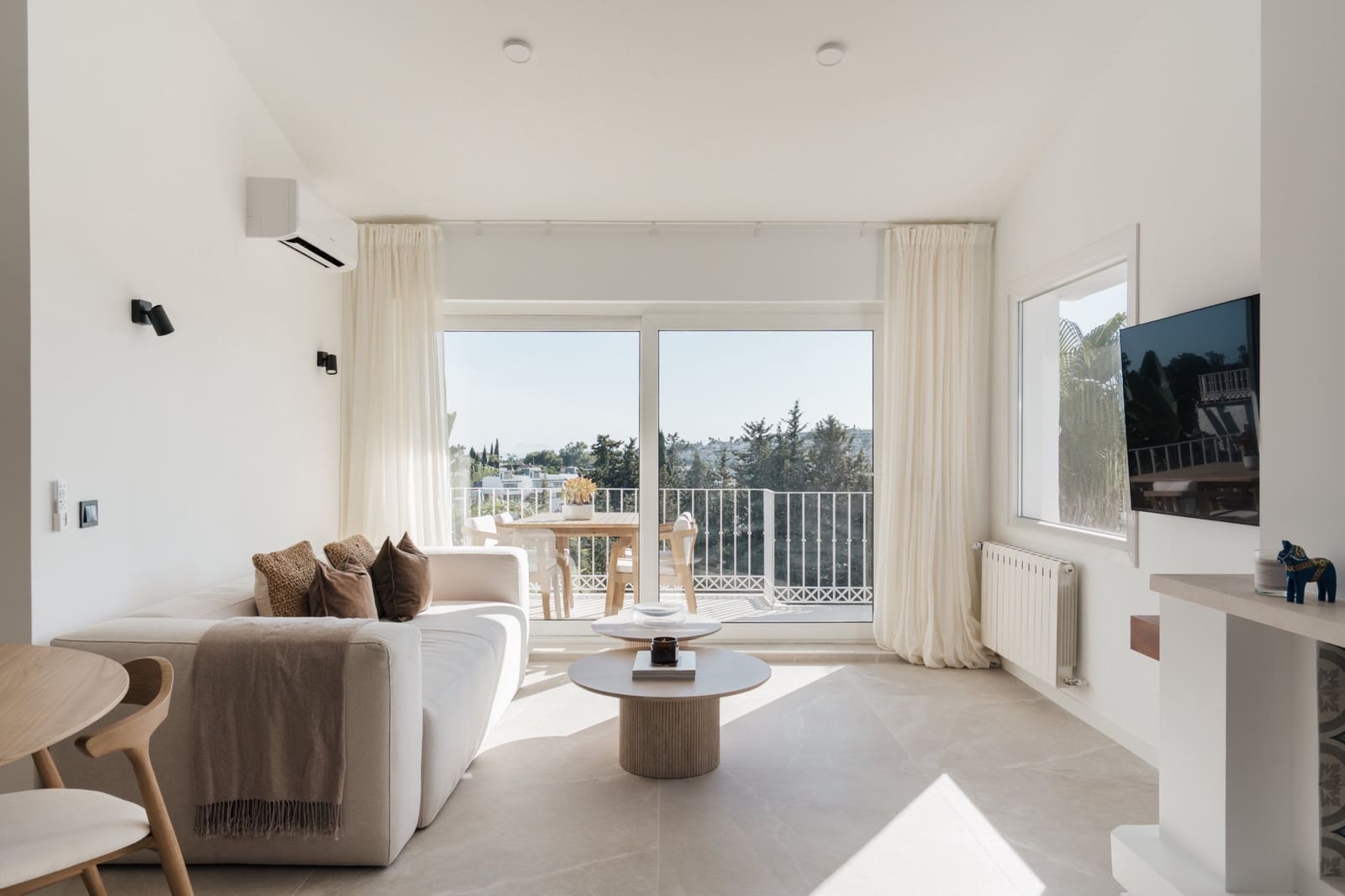 2 quarto Casa em Banda para venda em Atalaya-Isdabe com piscina garagem - 525 000 € (Ref: 10033603)