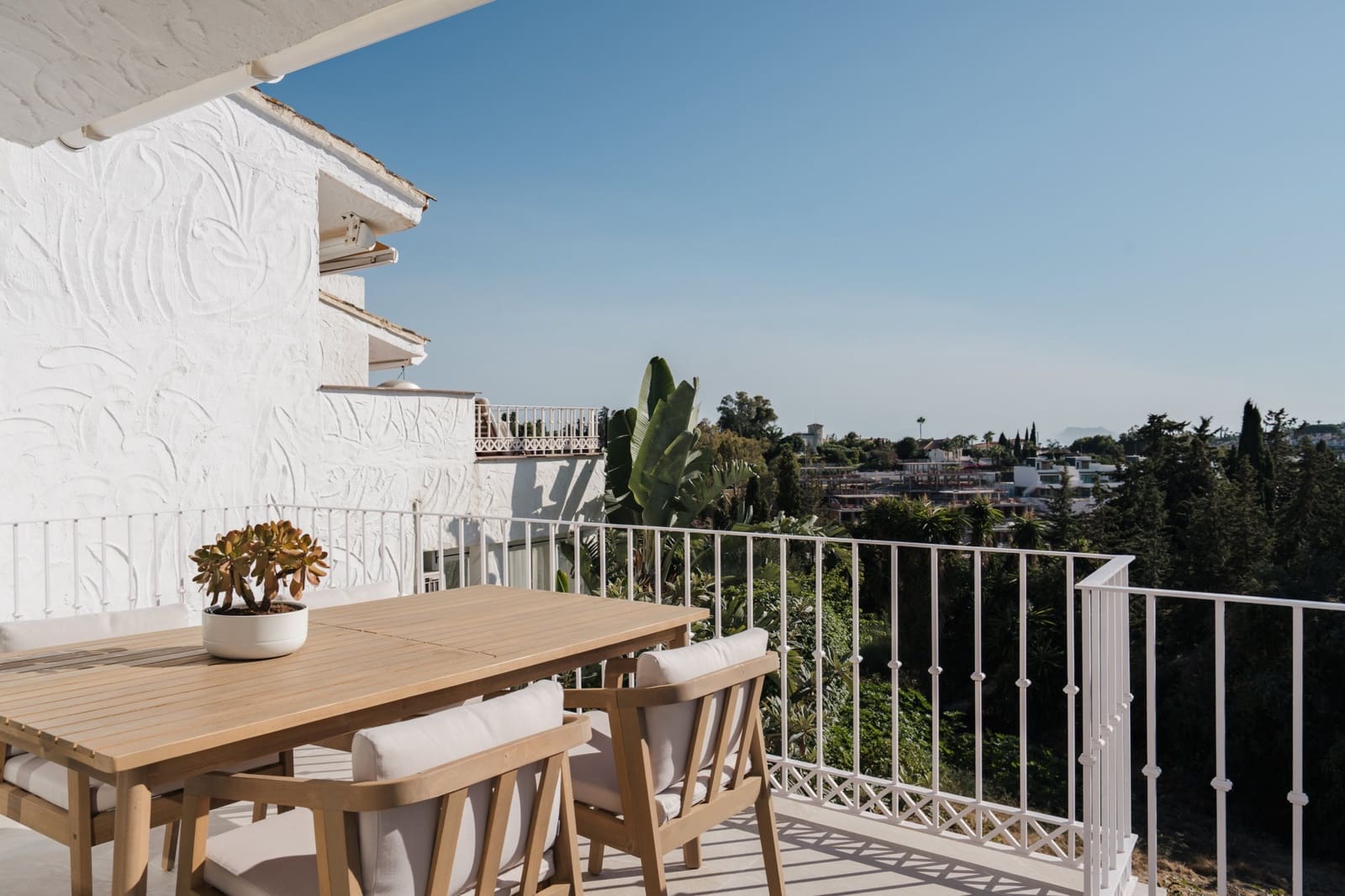 2 quarto Casa em Banda para venda em Atalaya-Isdabe com piscina garagem - 525 000 € (Ref: 10033603)