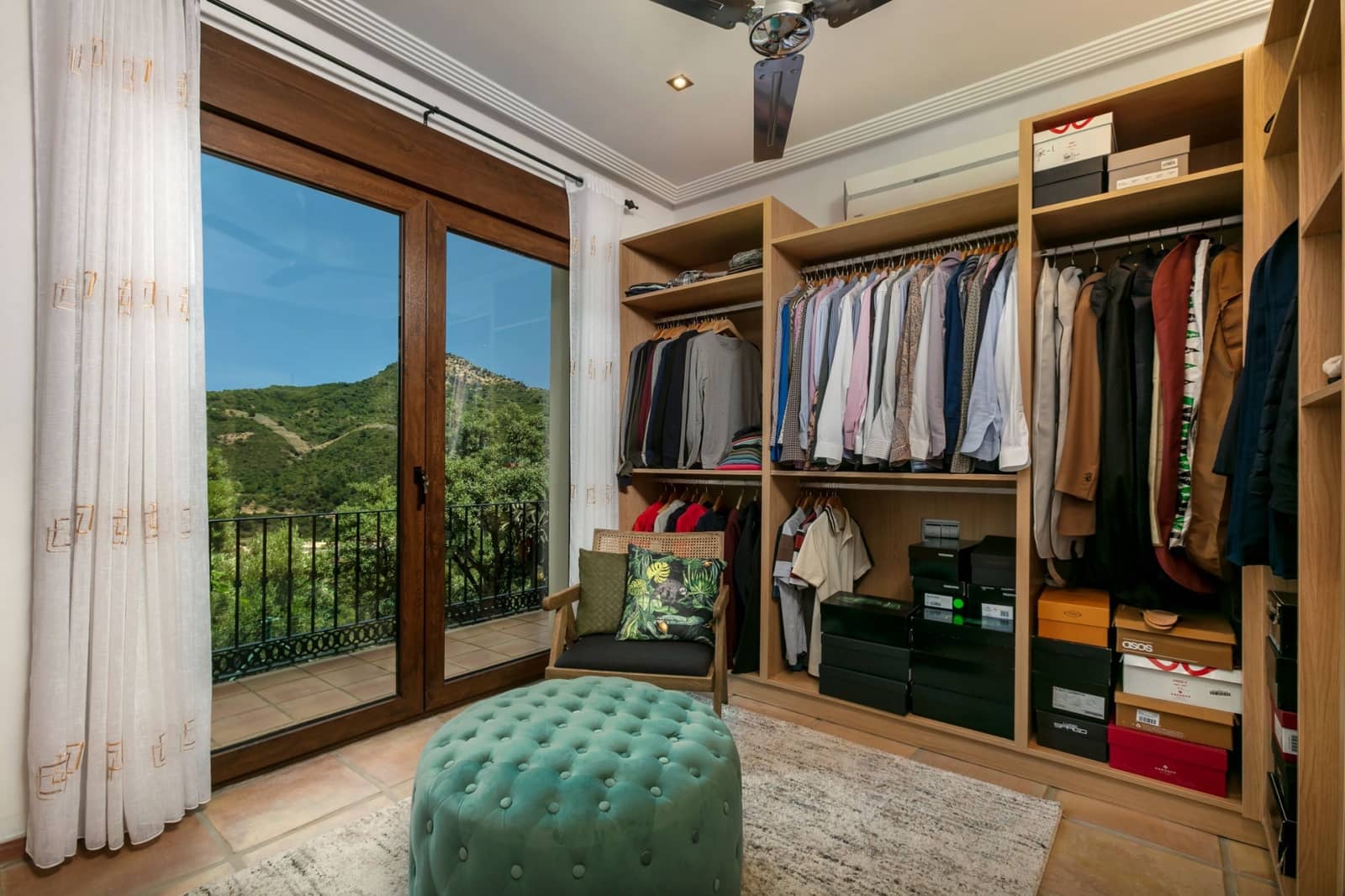 4 chambre Villa/Maison à vendre à Benahavis avec piscine garage - 2 895 000 € (Ref: 10033604)