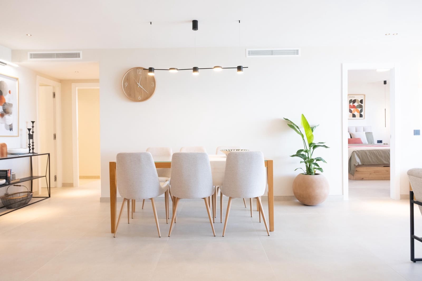 3 sypialnia Apartament na sprzedaż w Marbella z basenem garażem - 825 000 € (Ref: 10037144)