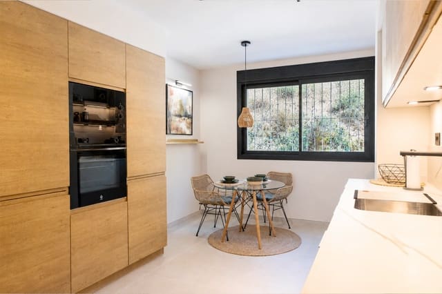 3 Zimmer Apartment zu verkaufen in Marbella mit Pool Garage - 825.000 € (Ref: 10037144)