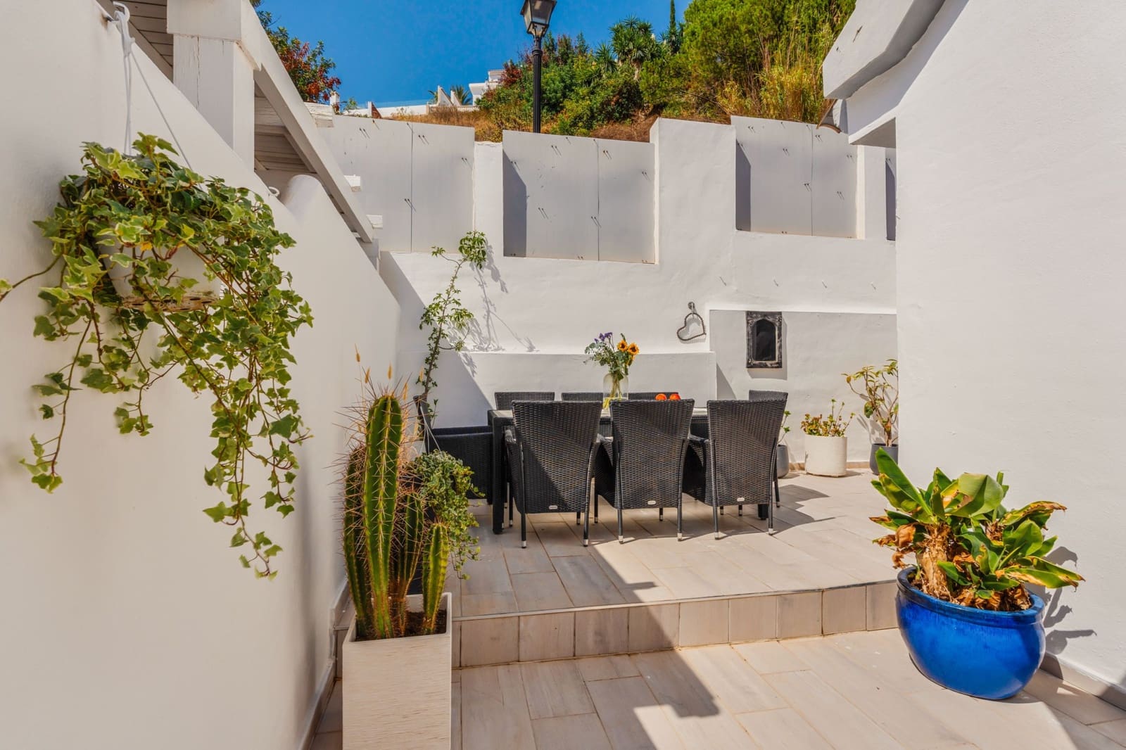 2 bedroom Townhouse for sale in Fuengirola with pool garage - € 595,000 (Ref: 10040748)