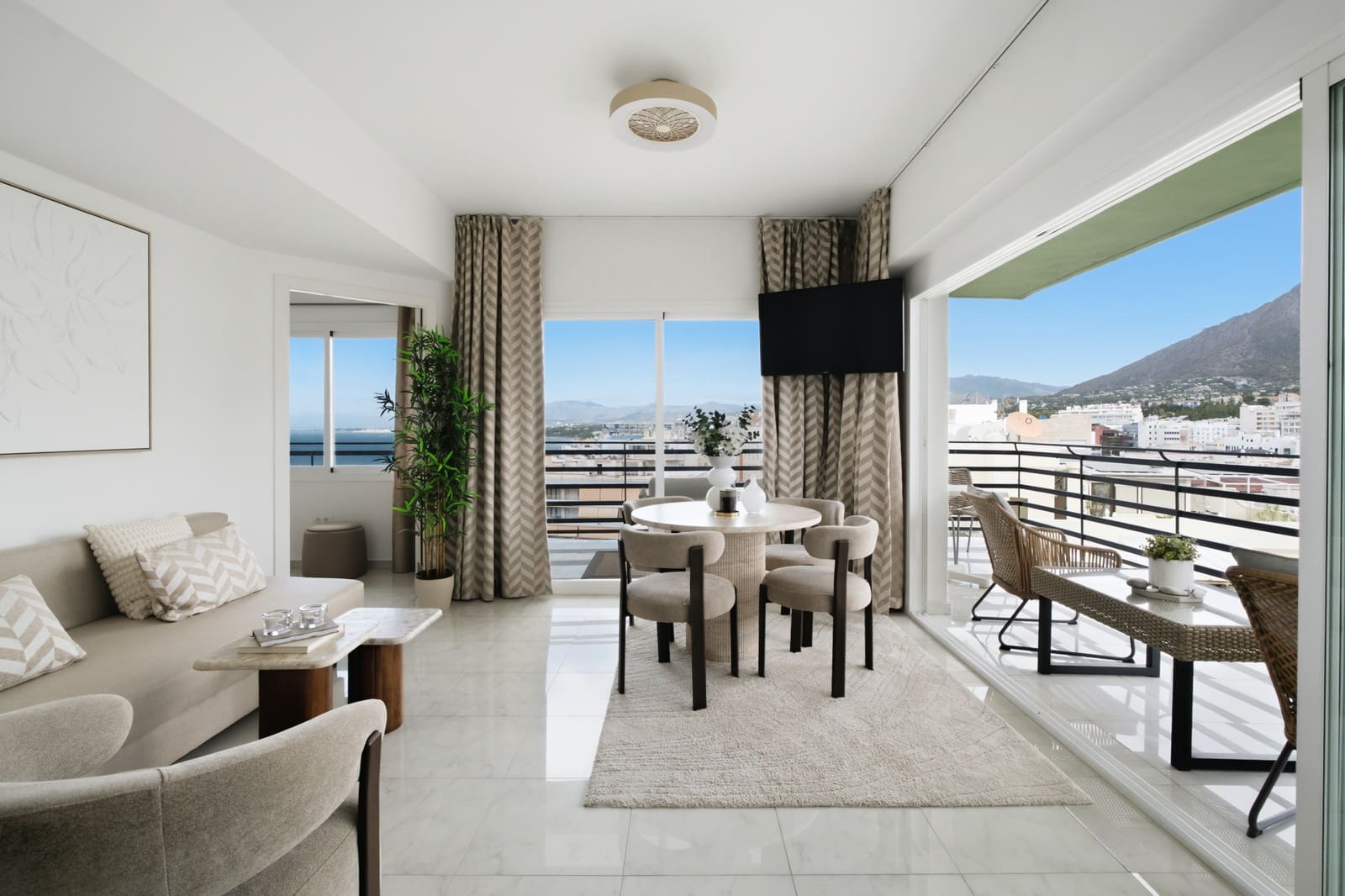 1 sovrum Lägenhet till salu i Marbella - 699 000 € (Ref: 10040749)