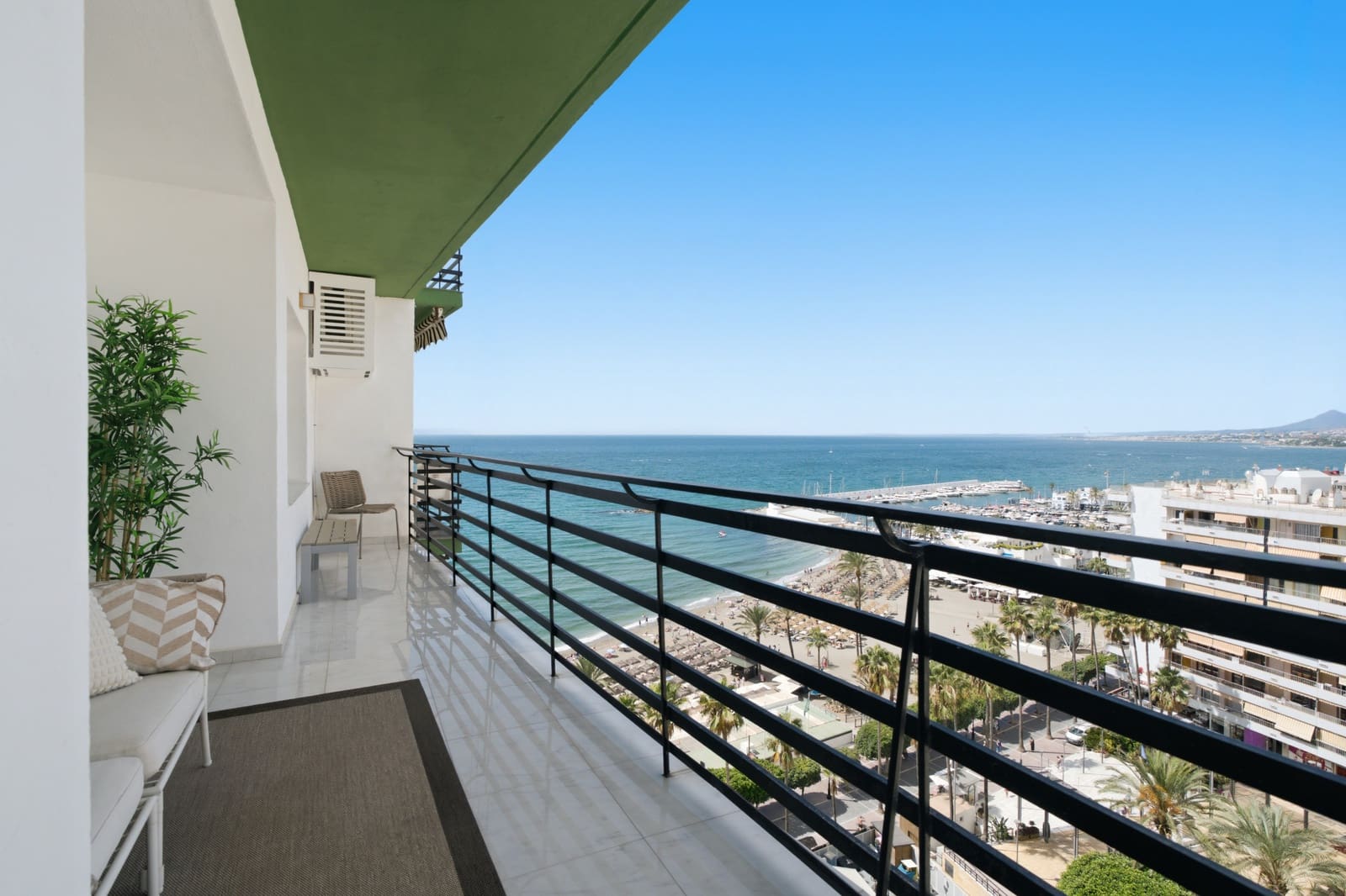 1 sovrum Lägenhet till salu i Marbella - 699 000 € (Ref: 10040749)