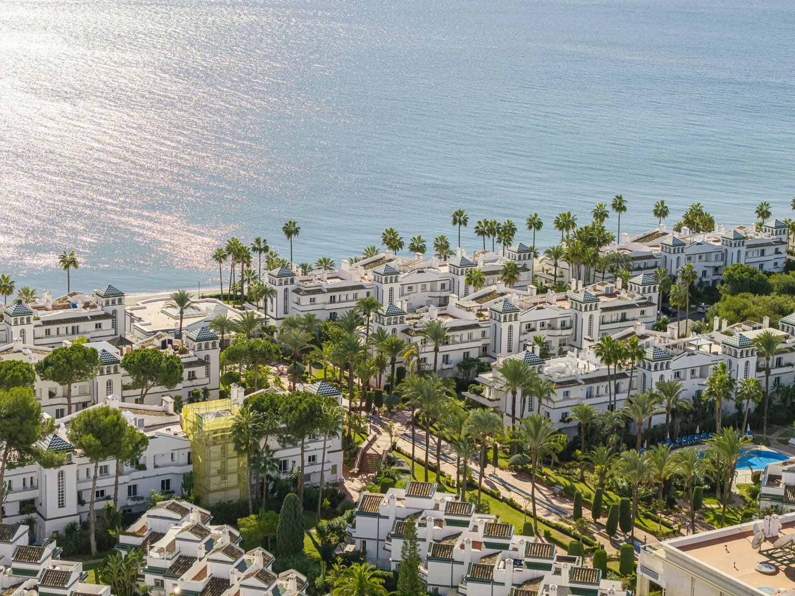 3 Zimmer Penthouse zu verkaufen in Estepona mit Pool Garage - 2.495.000 € (Ref: 10040750)