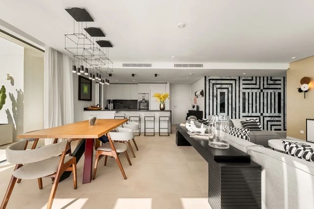 3 slaapkamer Penthouse te koop in Ojen - € 2.400.000 (Ref: 10042705)
