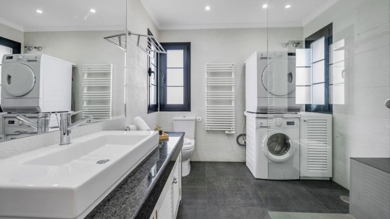 3 quarto Penthouse para venda em Marbella com piscina garagem - 1 495 000 € (Ref: 10042706)