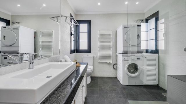 3 soverom Penthouse til salgs i Marbella med svømmebasseng garasje - € 1 495 000 (Ref: 10042706)