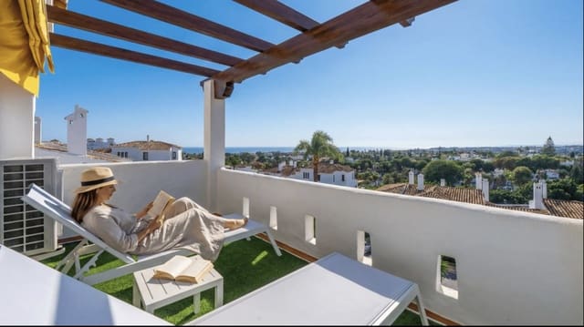 3 quarto Penthouse para venda em Marbella com piscina garagem - 1 495 000 € (Ref: 10042706)