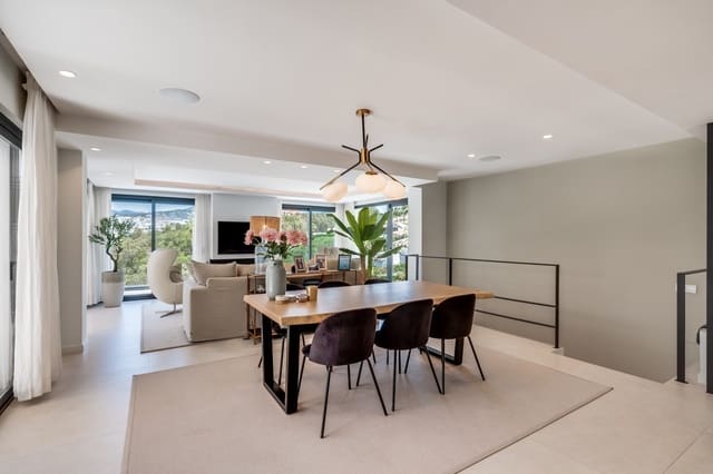 4 quarto Moradia para venda em Las Brisas, Marbella com piscina garagem - 1 895 000 € (Ref: 10044724)