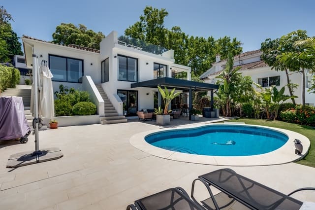 4 quarto Moradia para venda em Las Brisas, Marbella com piscina garagem - 1 895 000 € (Ref: 10044724)