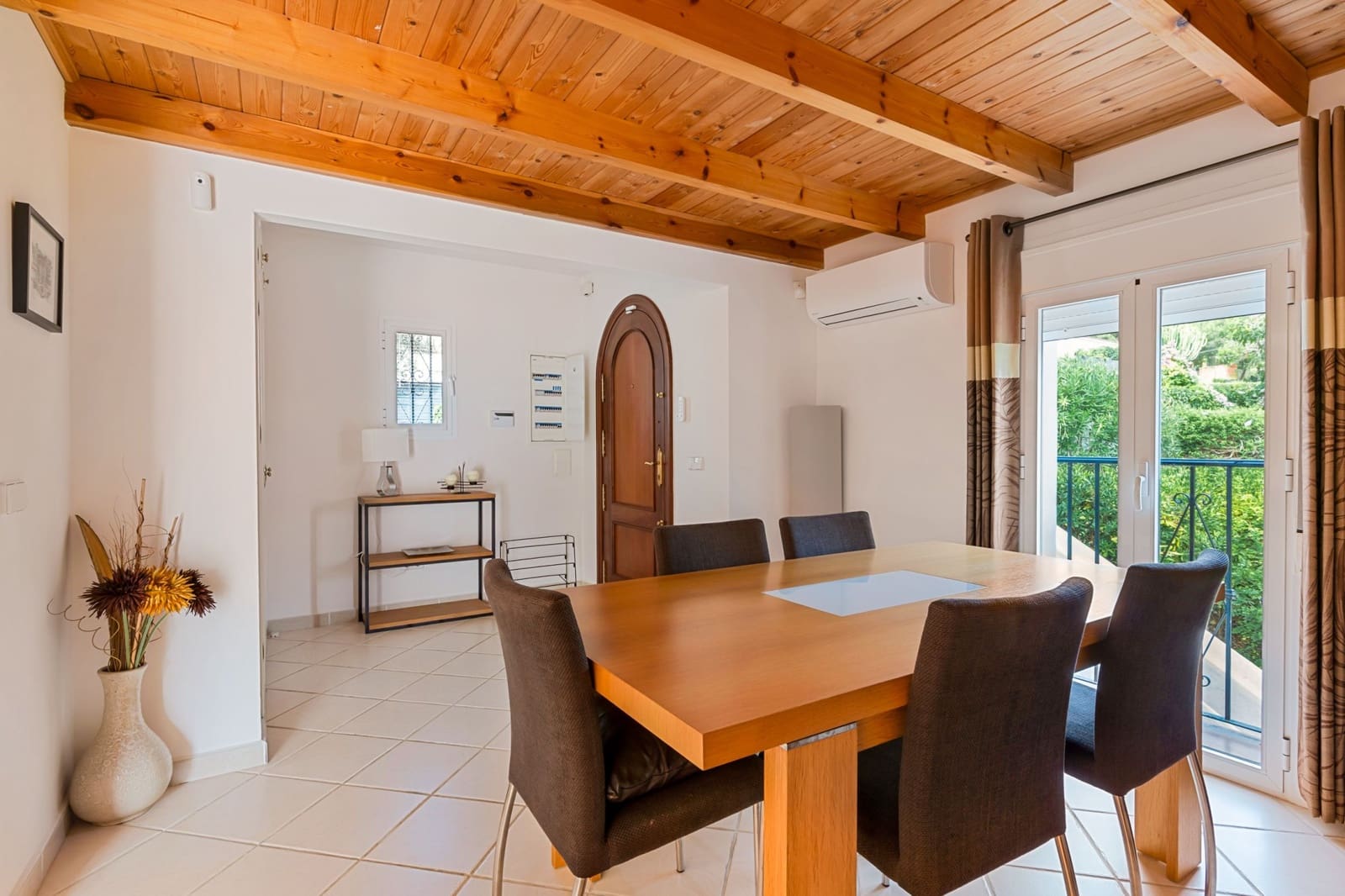 3 Zimmer Apartment zu verkaufen in Nueva Andalucia mit Pool Garage - 695.000 € (Ref: 10047042)