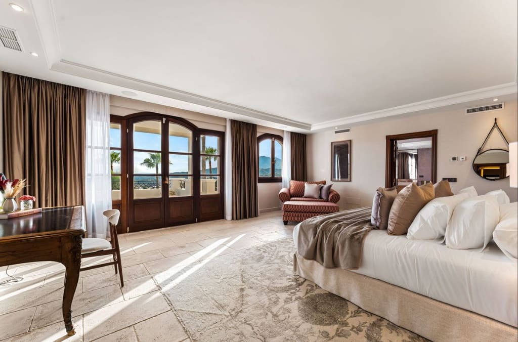 5 chambre Villa/Maison à vendre à Benahavis avec piscine garage - 4 750 000 € (Ref: 10048931)