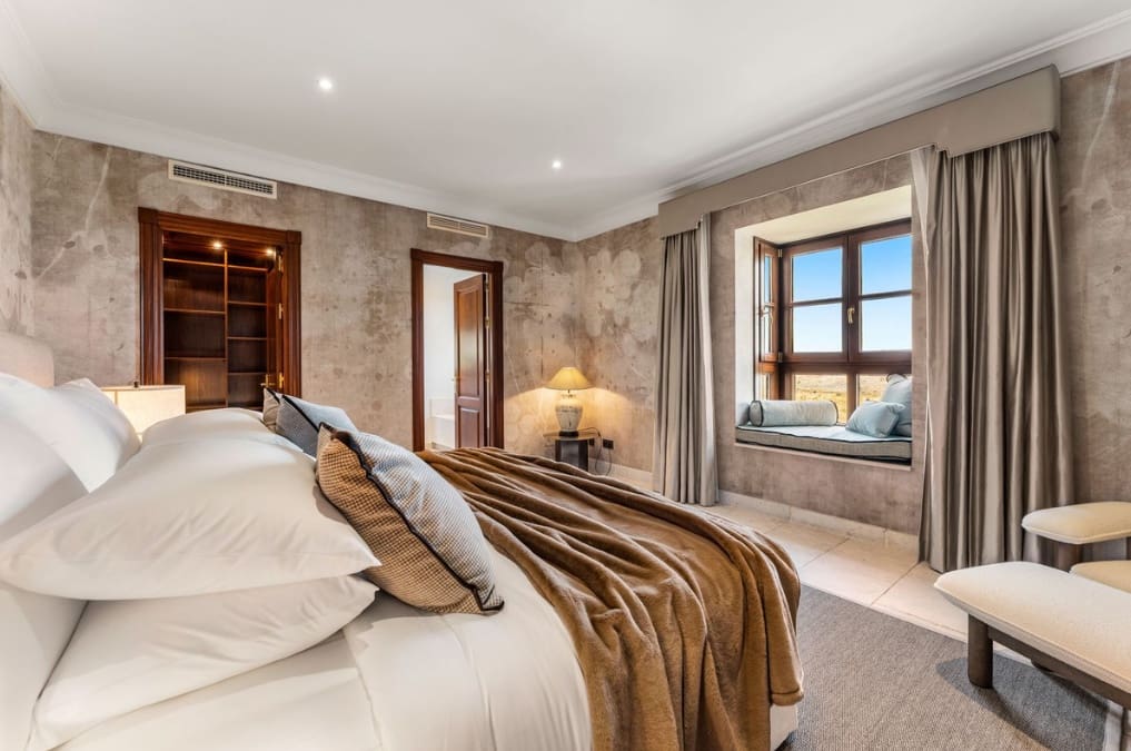 5 chambre Villa/Maison à vendre à Benahavis avec piscine garage - 4 750 000 € (Ref: 10048931)